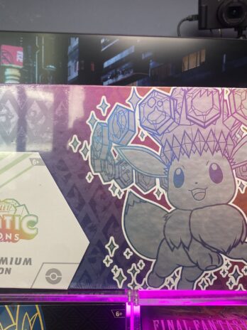Prismatic Evolutions Super-Premium Collection