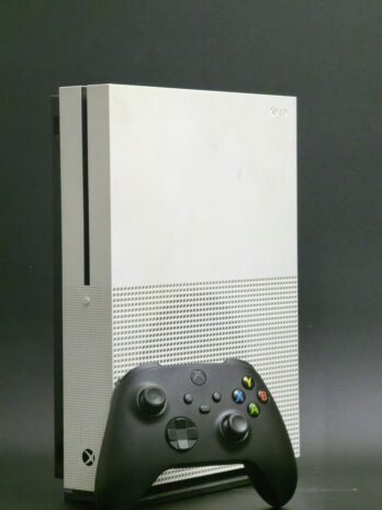 Máy chơi game Xbox One S